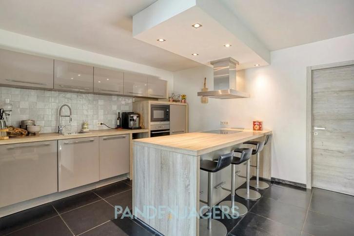 Keukenwand + keukeneiland Beige, Huis en Inrichting, Keuken | Keukenelementen, Zo goed als nieuw, Beige, Ophalen