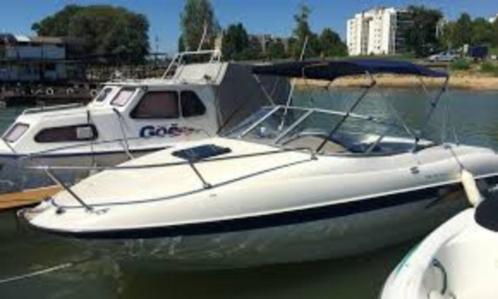 Te koop Bayliner 212 Cuddy, Watersport en Boten, Speedboten, Gebruikt, 6 meter of meer, Benzine, Polyester, Binnenboordmotor, Ophalen