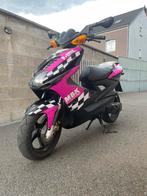 Nitro, Fietsen en Brommers, Ophalen