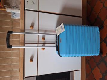 Valise nouvel pour cabine et sout  beschikbaar voor biedingen