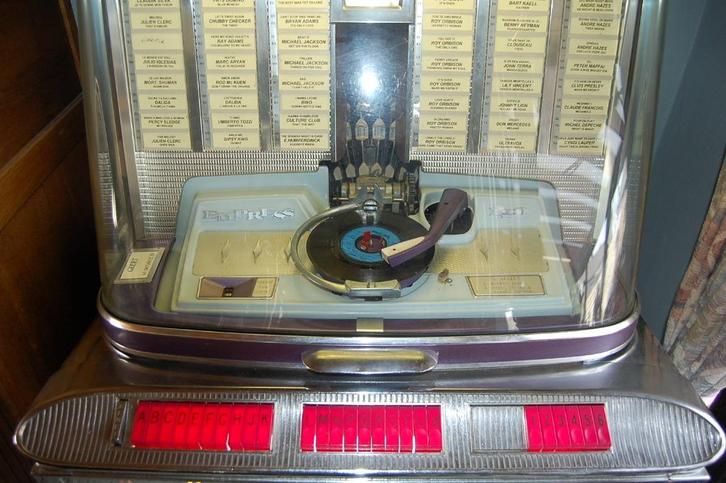45t's rock around the jukebox, Cd's en Dvd's, Vinyl | Overige Vinyl, Zo goed als nieuw, Overige formaten, Ophalen of Verzenden