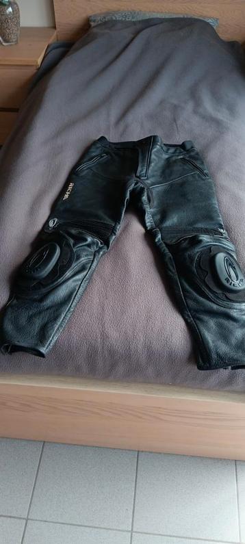 Motor broek richa beschikbaar voor biedingen