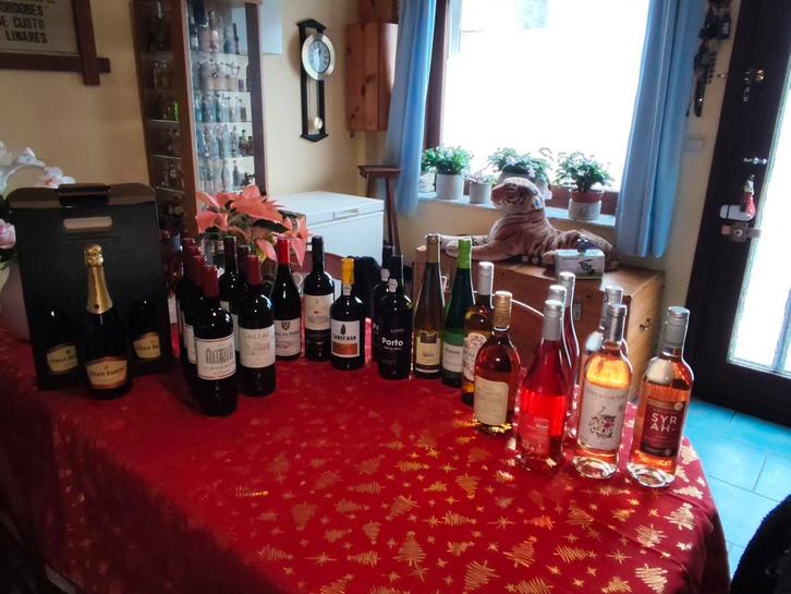Bouteilles vin, Divers, Noël, Comme neuf, Enlèvement