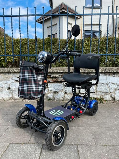 Scootmobiel COMFY GO opvouwbare elektrische scooter, Diversen, Rolstoelen, Zo goed als nieuw, Elektrische rolstoel, Inklapbaar