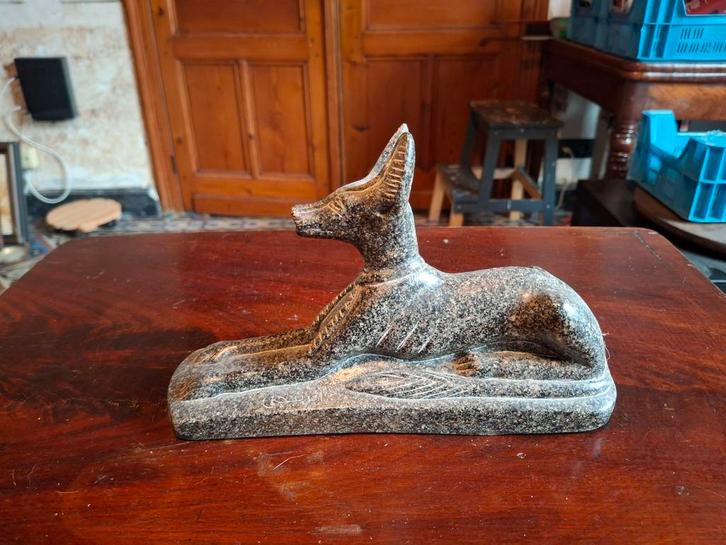 Beeld van Anubis – Egyptische god – decoratief, Huis en Inrichting, Woonaccessoires | Overige, Zo goed als nieuw, Ophalen