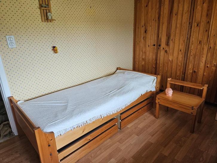 Jeugdkamer in grenen hout, mooi verzorgd, Huis en Inrichting, Slaapkamer | Complete slaapkamers, Zo goed als nieuw, Eenpersoons