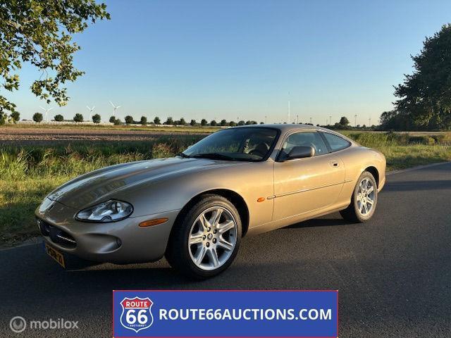Jaguar XK8 | 1998 | Route 66 Auctions, Auto's, Oldtimers, Bedrijf, Te koop, Jaguar, Benzine, Overige carrosserie, Handgeschakeld