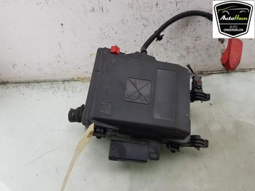 ZEKERINGKAST Fiat Doblo Cargo (06-2022/-) (9804848580) beschikbaar voor biedingen