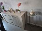 Zetel, dressoir, tafel met stoelen, vloertapijt, salontafel, Huis en Inrichting, Ophalen