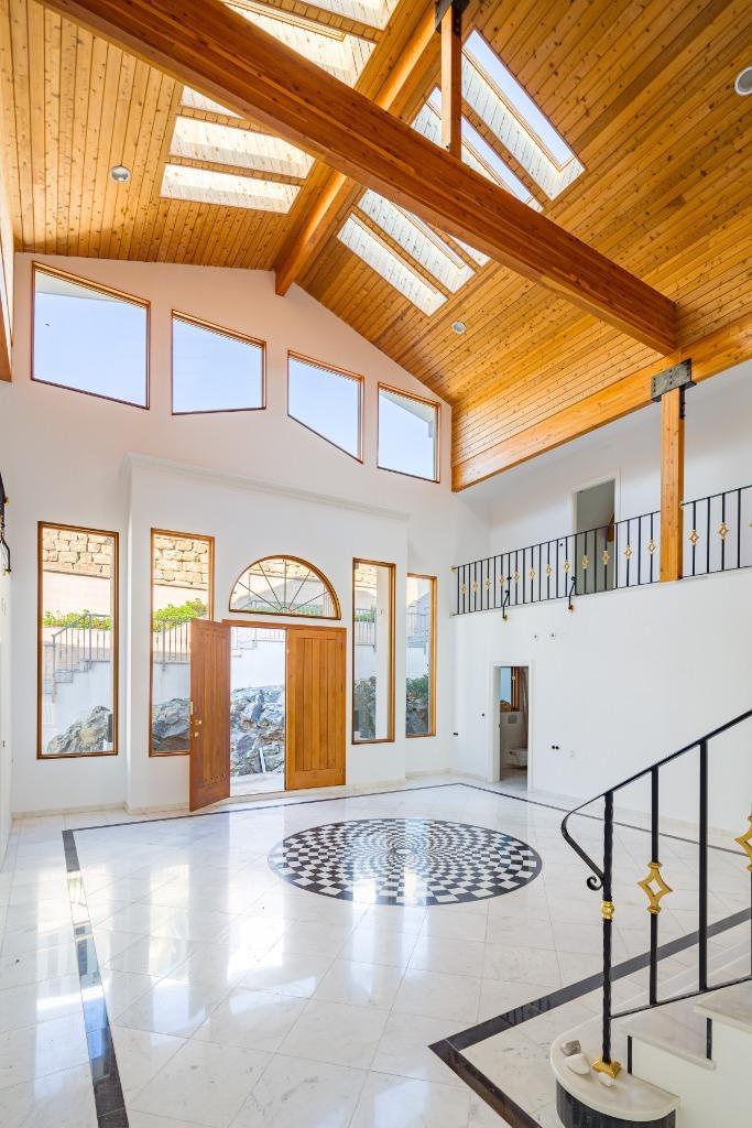 Prachtige villa met panoramisch uitzicht in Paraiso Alto, Immo, Buitenland, Spanje, Woonhuis, Overige