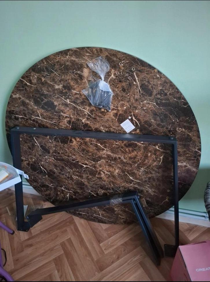 Ronde eettafel, Huis en Inrichting, Tafels | Eettafels, Zo goed als nieuw, 100 tot 150 cm, 100 tot 150 cm, Vier personen, Rond