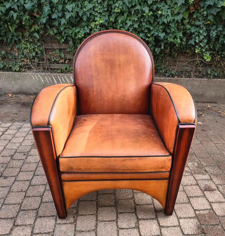 Prachtige Echt Lederen Fauteuil Clubzetel Te Koop Intermassa, Antiek en Kunst, Antiek | Meubels | Stoelen en Sofa's, Ophalen