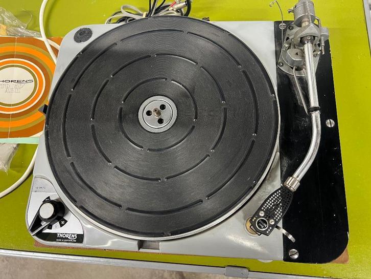 Zeldzame Thorens TD 124 om te controleren, Audio, Tv en Foto, Platenspelers, Gebruikt, Platenspeler, Thorens, Ophalen of Verzenden