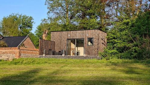 Helius lodge op een steenworp afstand van Pairi Daiza, Vakantie, Campings, Dorp, Aan meer of rivier, In bos, Airconditioning, Internet