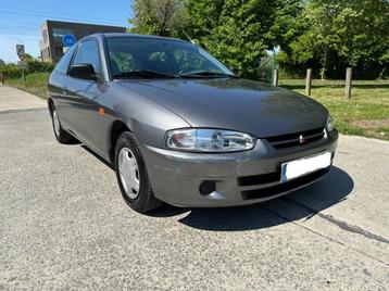 Mitsubishi Colt1.3 Benzine  AUTOMAAT Blanco gekeurd+ carpass, Autos, Mitsubishi, Argent ou Gris, Achat, Entreprise, Automatique