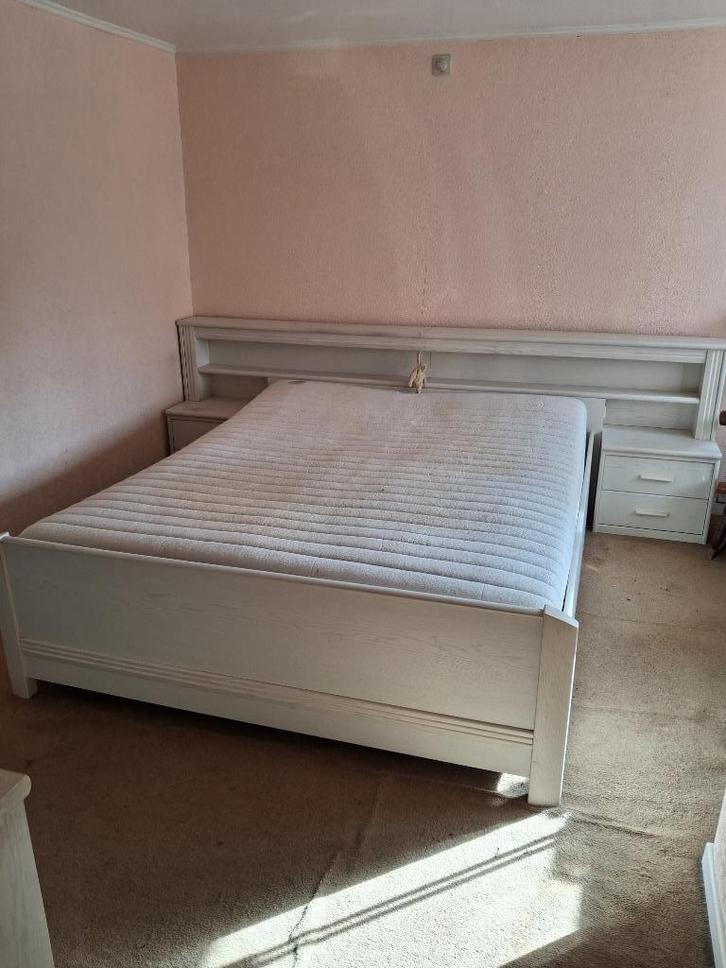 Tweepersonenbed met dubbel lattoflex en hoekkast, Huis en Inrichting, Slaapkamer | Complete slaapkamers, Zo goed als nieuw, Tweepersoons