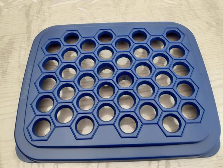 Ravissimo (voor zelfgemaakte ravioli) -  Tuperware, Huis en Inrichting, Keuken | Tupperware, Zo goed als nieuw, Blauw, Oranje