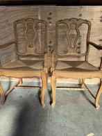 2 houten stoelen met armleuning, Huis en Inrichting, Stoelen, Ophalen, Gebruikt, Twee, Bruin