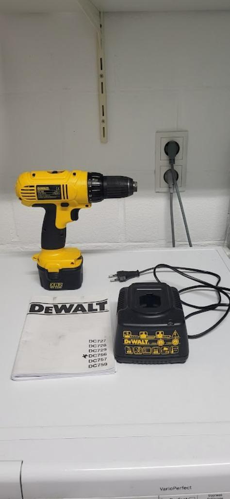 Dewalt snoerloze schroef en klopboormachine, Doe-het-zelf en Bouw, Gereedschap | Handgereedschap, Gebruikt, Ophalen of Verzenden