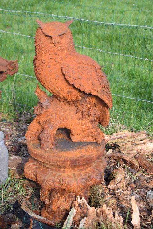 Grote gietijzeren uil (oehoe op tak), Tuin en Terras, Tuinbeelden, Nieuw, Dierenbeeld, Overige materialen, Ophalen