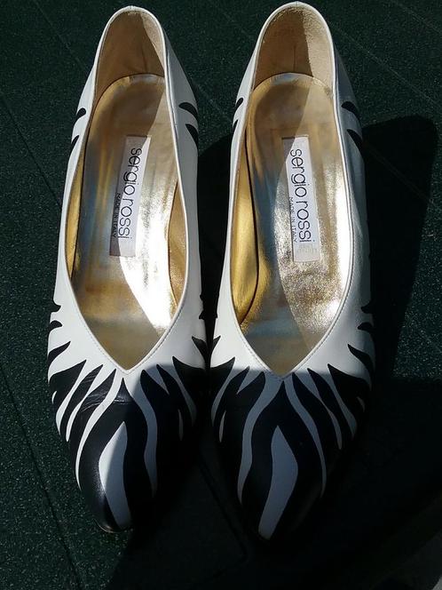 Sergio Rossi zwart/wit schoenen, Kleding | Dames, Schoenen, Zo goed als nieuw, Wit, Ophalen of Verzenden