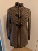 Mooie lange Cardigan best met houten sluiting wol bruin, Ophalen of Verzenden, Zo goed als nieuw, Zwart