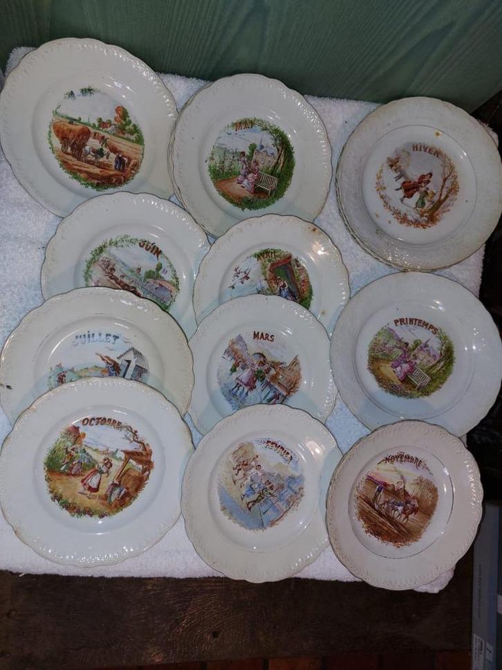 16 oude maanden AMARCINOISE borden, begin 1900, Antiek en Kunst, Curiosa en Brocante, Ophalen of Verzenden