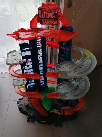 Hot Wheels ultimate garage beschikbaar voor biedingen