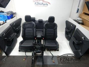 VW T - Roc Facelift R - Line Interieur Leer Elektrisch Memor beschikbaar voor biedingen