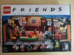 Lego Friends Central Perk (mét Chandler Bing), Kinderen en Baby's, Speelgoed | Duplo en Lego, Ophalen, Complete set, Lego