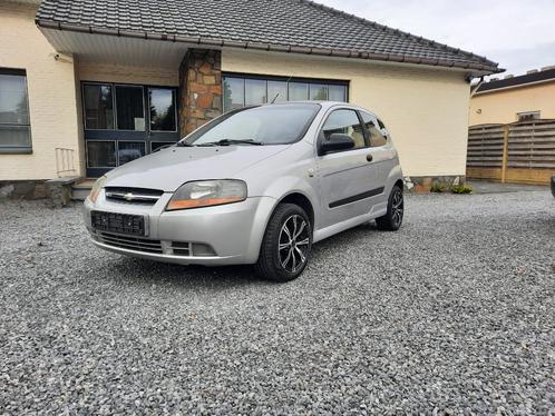 Chevrolet Kalos 1.2i Sport met Garantie, Autos, Chevrolet, Entreprise, Achat, Kalos, Airbags, Ordinateur de bord, Verrouillage central