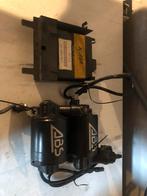 BMW K100 ABS module , ABS pompen en beugels, Motoren, Ophalen