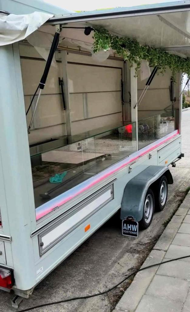 Foodtruck, Articles professionnels, Stock & Retail | Voitures, Enlèvement