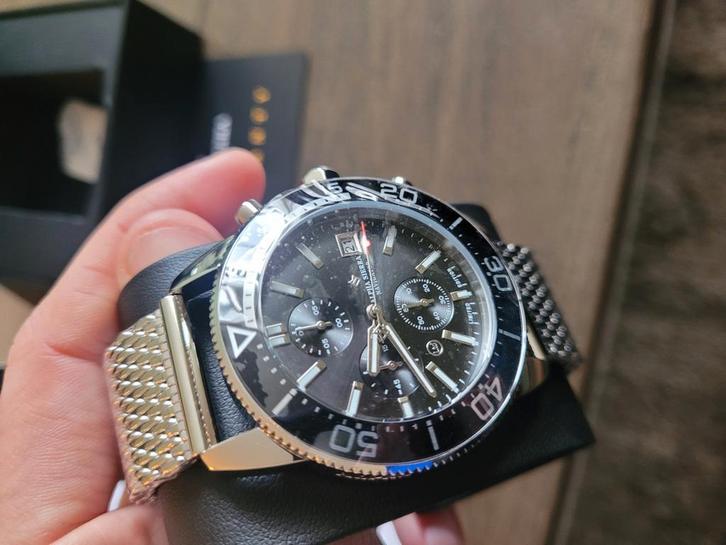 Alpha Sierra Navigator BSM01 SEIKO Nieuw t.w.v € 399-,, Handtassen en Accessoires, Sporthorloges, Nieuw, Waterdicht, Ophalen of Verzenden