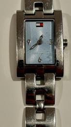 Tommy Hilfiger zilverkleurig horloge stalen schakelarmband, Ophalen of Verzenden, Gebruikt, Grijs, Jongen of Meisje