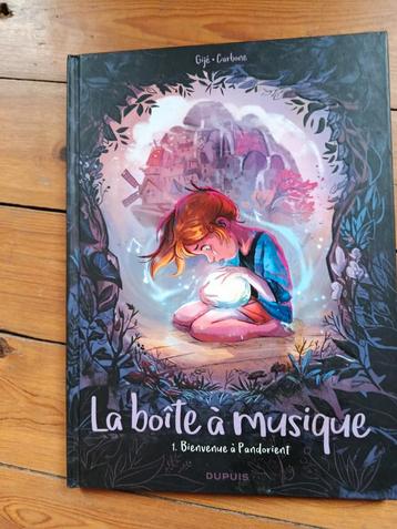 BD La boite à musique comme neuve beschikbaar voor biedingen