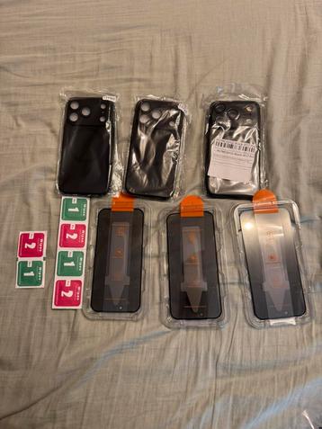 Iphone 17 pro case + glazen beschikbaar voor biedingen