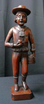 Houten beeld jongen, Ophalen of Verzenden, Gebruikt