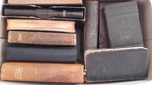 MISSELS DE diffèrence  dates, Verzamelen, Religie, Gebruikt, Boek, Ophalen
