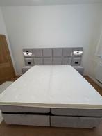 Lit double avec matelas, Huis en Inrichting, Slaapkamer | Boxsprings, Ophalen of Verzenden, Zo goed als nieuw