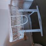 vintage babywiegje, wit rotan, Kinderen en Baby's, Ophalen, Gebruikt, Wieg