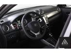 Suzuki Vitara 1.5 GLX Full Hybrid | STOCKWAGEN | Topversie, Auto's, Te koop, Vitara, Zilver of Grijs, Emergency brake assist