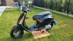 Vespa primavera 125cc, Fietsen en Brommers, Scooters | Piaggio, Ophalen, Zo goed als nieuw