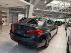 BMW 530 dA * Xenon * M-Pakket * Sfeerverlichting * NAVI, Automaat, Achterwielaandrijving, Leder en Stof, Bedrijf