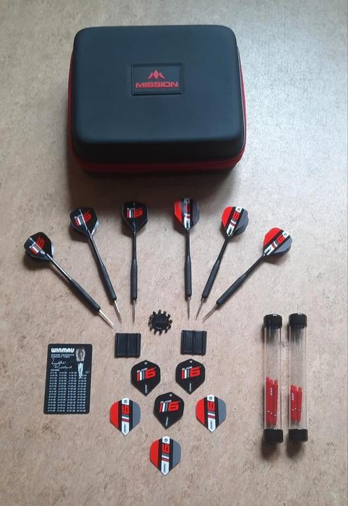 Splinternieuw starterspakket darting - dart - pijlen - case, Sport en Fitness, Darts, Nieuw, Pijlen, Ophalen