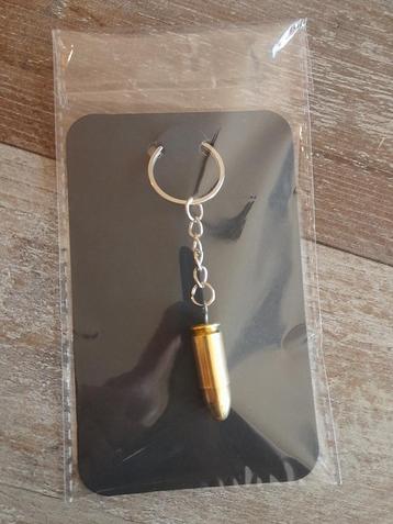 50x sleutelhanger 9mm (ONKLAAR / INERT / DEKO) beschikbaar voor biedingen