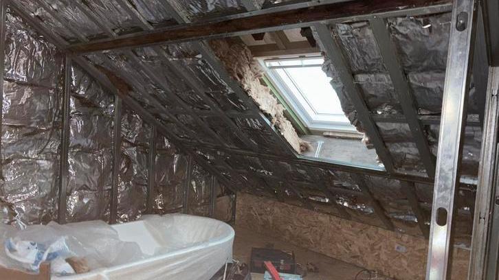 Faux plafond,cloison,isolation grenier, Immo, Garages en Parkeerplaatsen, Provincie Luik