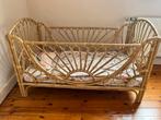 Rotan kinderbedje, Kinderen en Baby's, Kinderkamer | Bedden, Ophalen, 70 tot 85 cm, 140 tot 160 cm, Zo goed als nieuw
