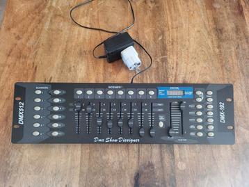 Controllers voor licht, rookmachine, ledverlichting,... beschikbaar voor biedingen