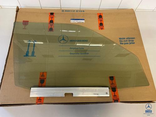 NOS portierruit rechtsvoor voor Mercedes-Benz W201 warmtewer, Auto-onderdelen, Ruiten en Toebehoren, Mercedes-Benz, Nieuw, Ophalen of Verzenden